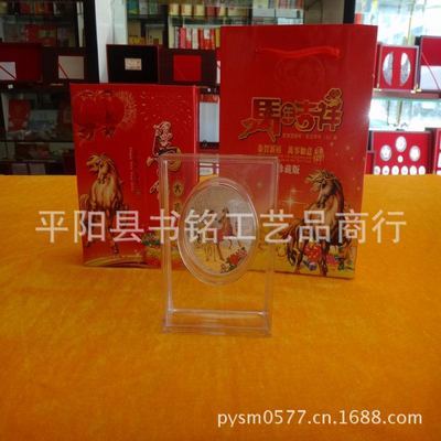 貴金屬精品薈萃 馬年60章、奔馬圖金條等新品熱銷